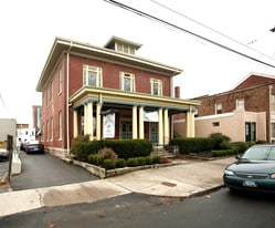 114 E College St, Murfreesboro TN - Bar