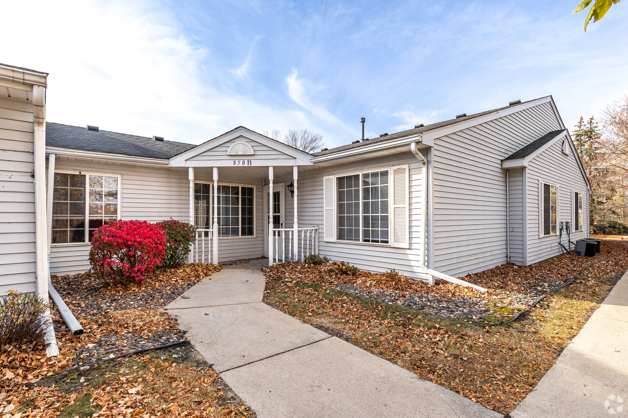 955 Vadnais Dr, Saint Paul, MN for sale Primary Photo- Image 1 of 1