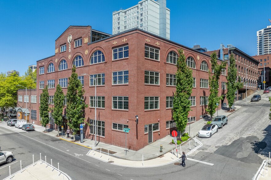 2200 Western Ave, Seattle, WA for lease - Building Photo - Image 1 of 4