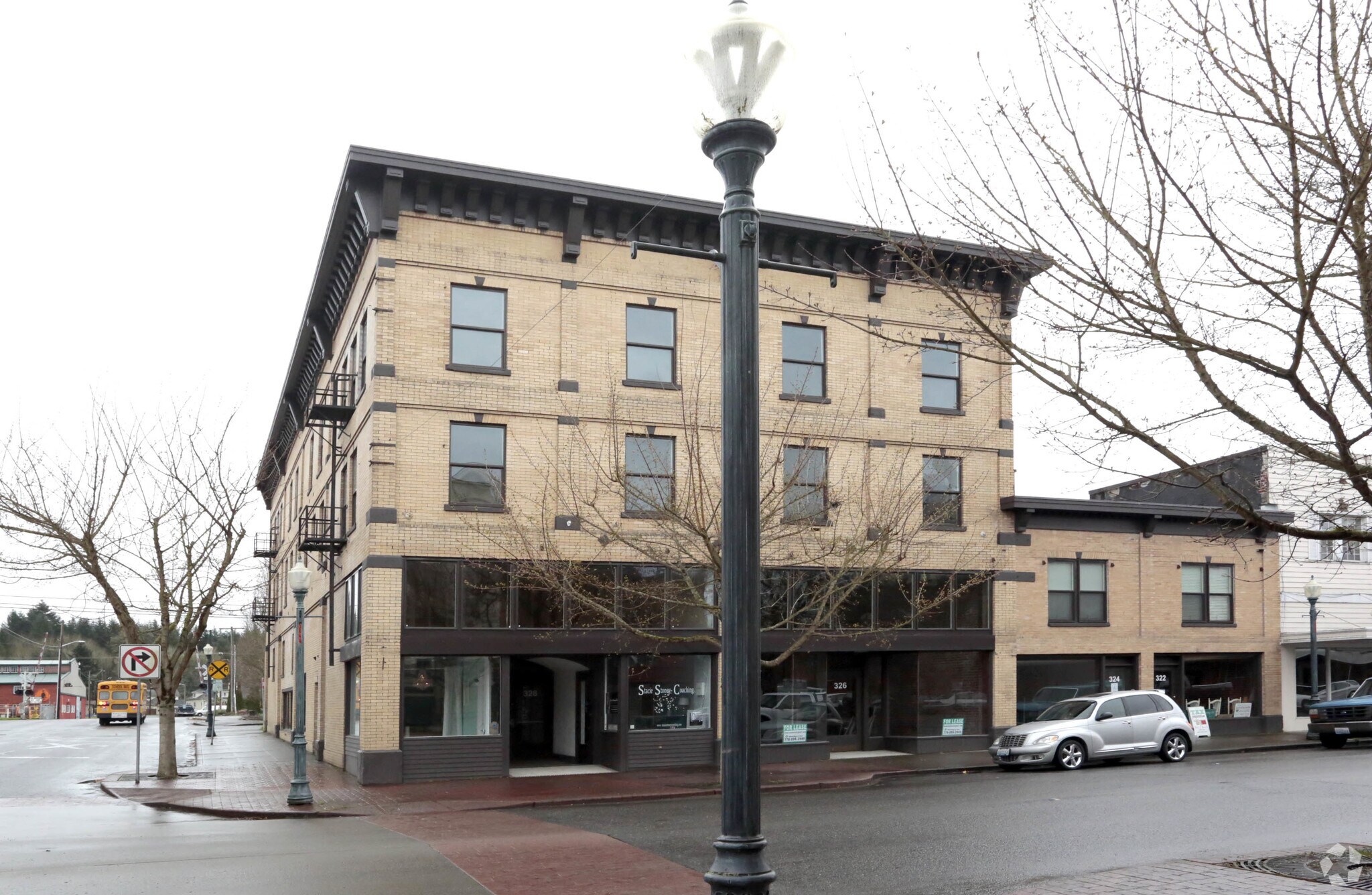 326-328 N Tower Ave, Centralia, WA for sale Primary Photo- Image 1 of 1