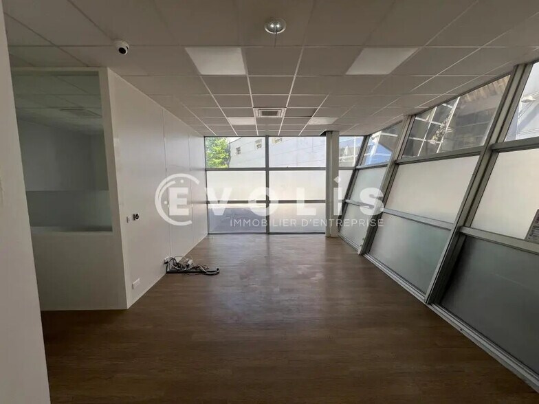 29 Rue Du Marché Rollay, Champigny-sur-Marne for lease - Interior Photo - Image 2 of 20