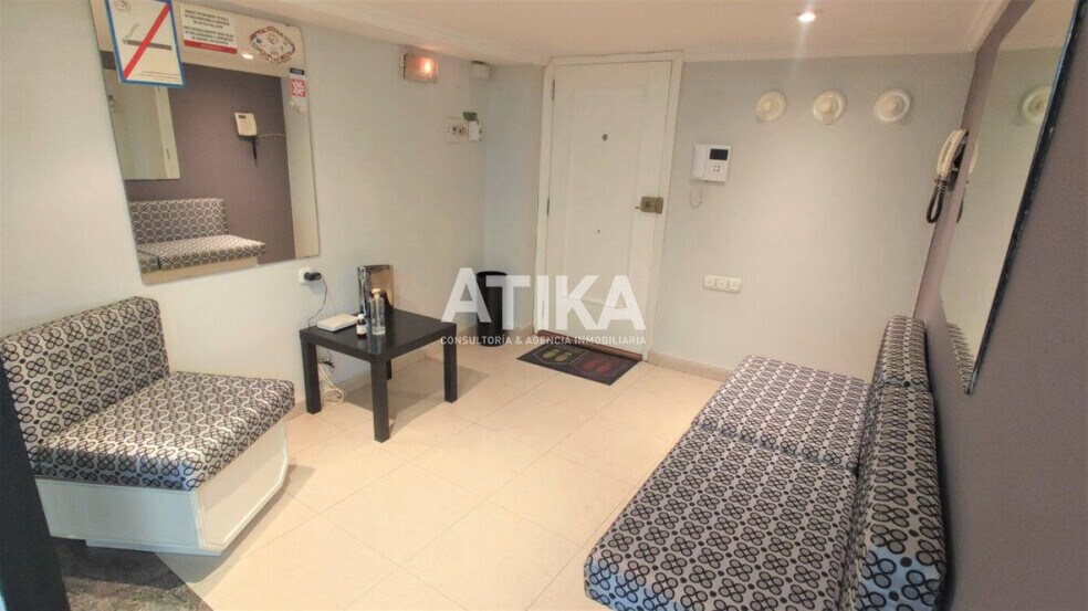 Retail in Ontinyent for sale - Building Photo - Image 1 of 13