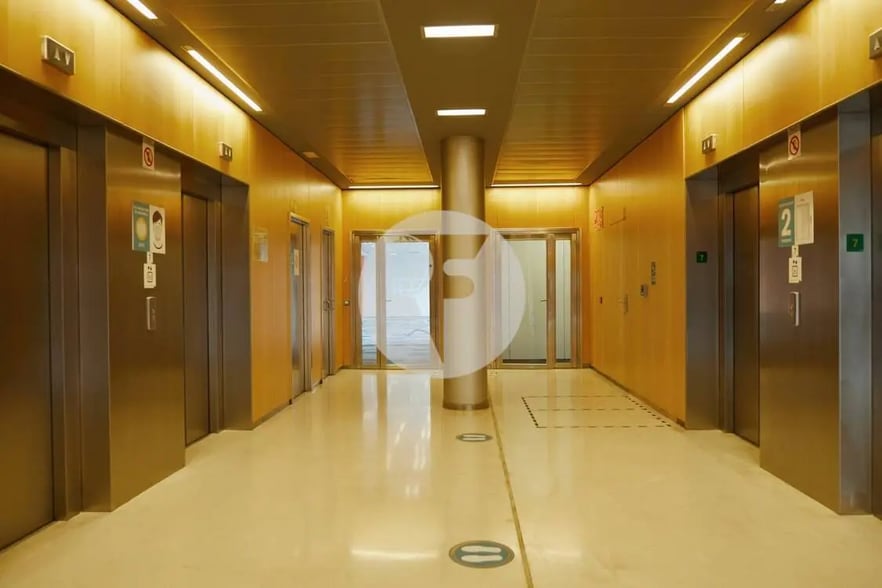 Carrer De Pujades, 342-362, Barcelona, Barcelona for lease - Interior Photo - Image 3 of 3