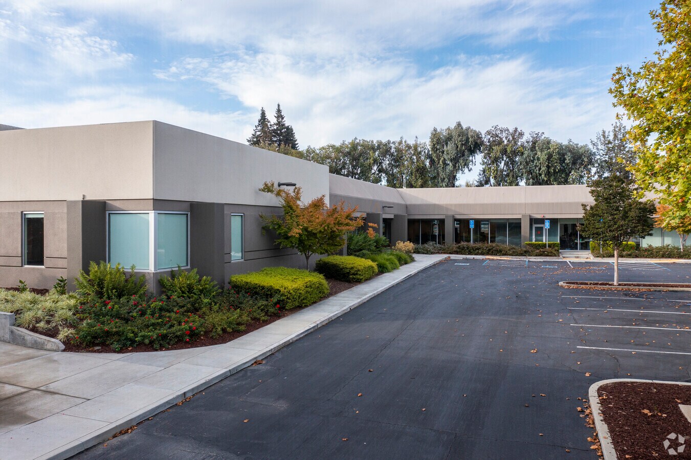 355365 Ravendale Dr, Mountain View, CA 94043 Building 4