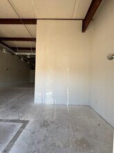 7010 American Way, Dallas, TX for lease Interior Photo- Image 1 of 8