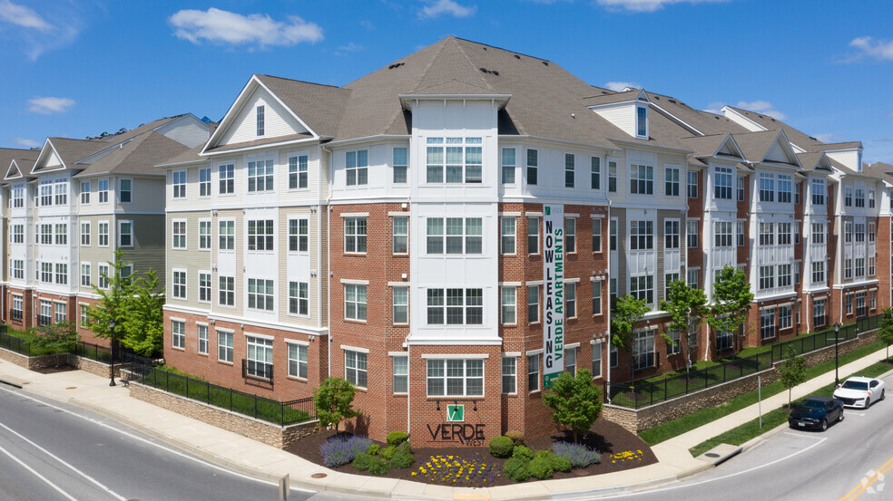 7600 Hearthside Way, Elkridge, MD for lease - Primary Photo - Image 1 of 39