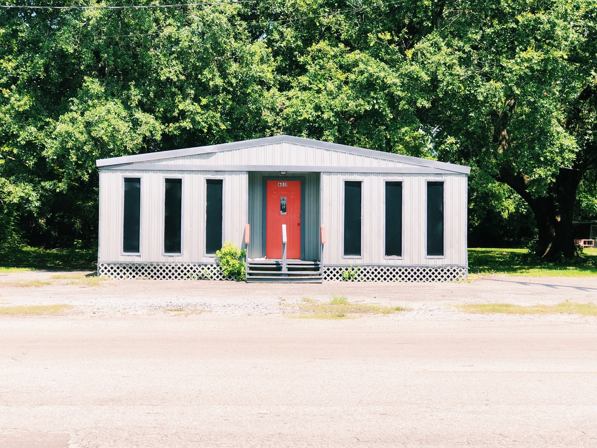 6031 Monroe St, Groves, TX for sale Primary Photo- Image 1 of 1