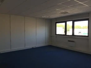 Flex in Bondoufle for lease Interior Photo- Image 2 of 3