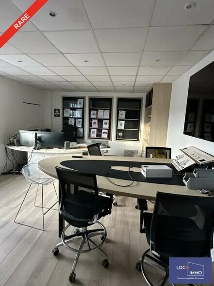 Flex in Bègles for lease - Building Photo - Image 3 of 4