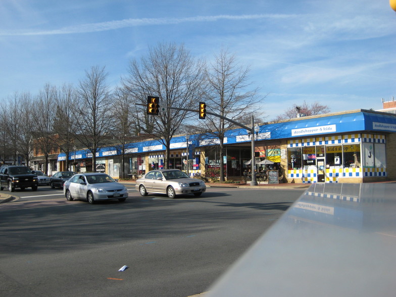 228 W Broad St, Falls Church, VA for sale - Primary Photo - Image 1 of 1