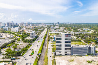 19790 W Dixie Hwy, Aventura, FL - AERIAL  map view - Image1