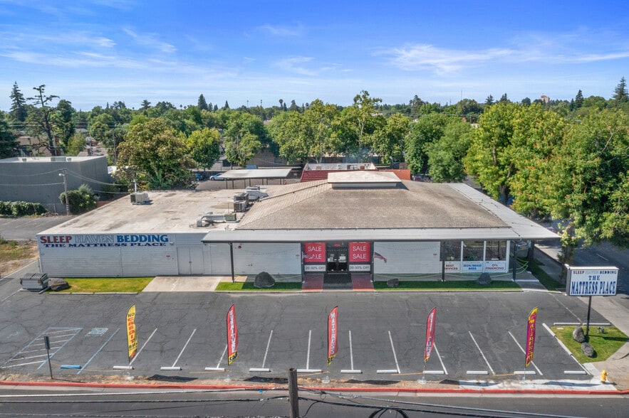 1120 McHenry Ave, Modesto, CA for sale - Building Photo - Image 1 of 15