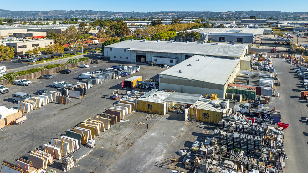 2378 Polvorosa Ave, San Leandro, CA for lease - Building Photo - Image 3 of 3