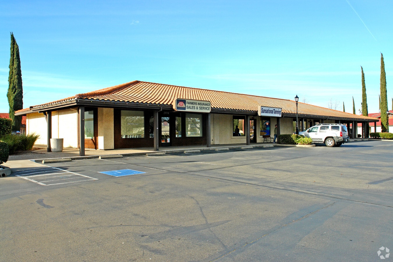 28542876 Park Marina Dr, Redding, CA 96001