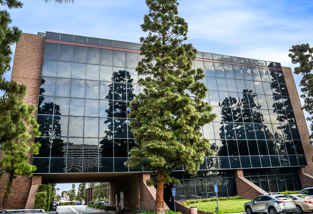 3655 Torrance Blvd, Torrance, CA 90503 Office for Lease