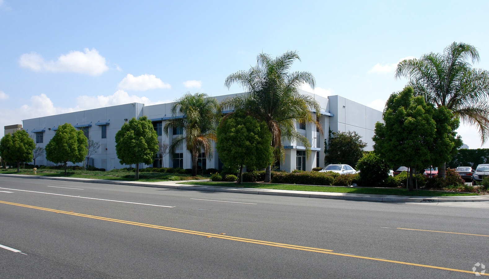 1567 S Campus Ave, Ontario, CA 91761