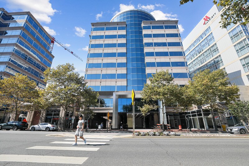 7700 Wisconsin Ave, Bethesda, MD for sale Primary Photo- Image 1 of 1