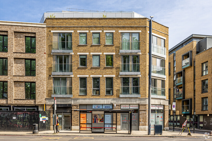 787 Commercial Rd, London for lease - Primary Photo - Image 1 of 2