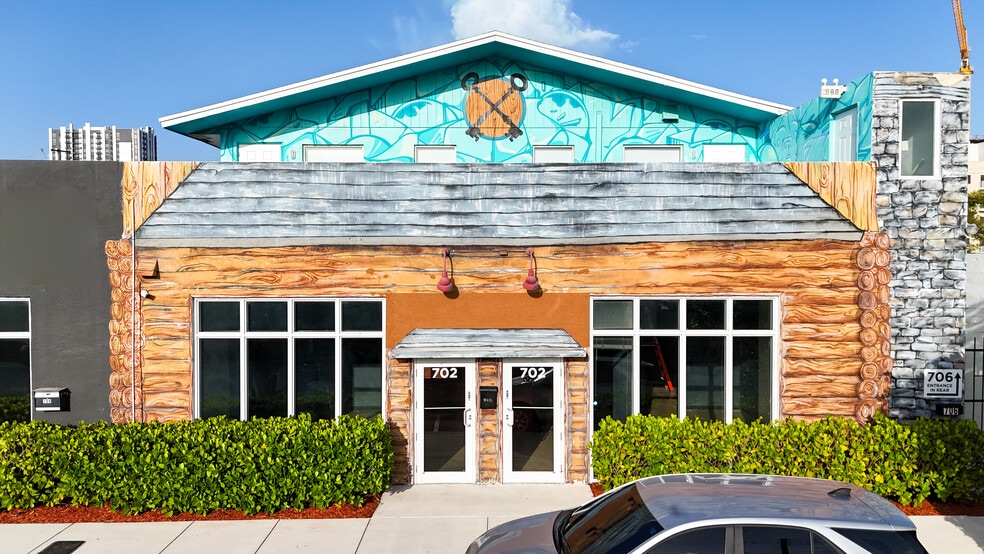 702-706 NE 1st Ave, Fort Lauderdale, FL for sale - Building Photo - Image 2 of 34