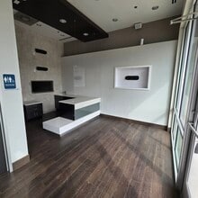 2102 S 31st St, Temple, TX for lease Interior Photo- Image 1 of 4