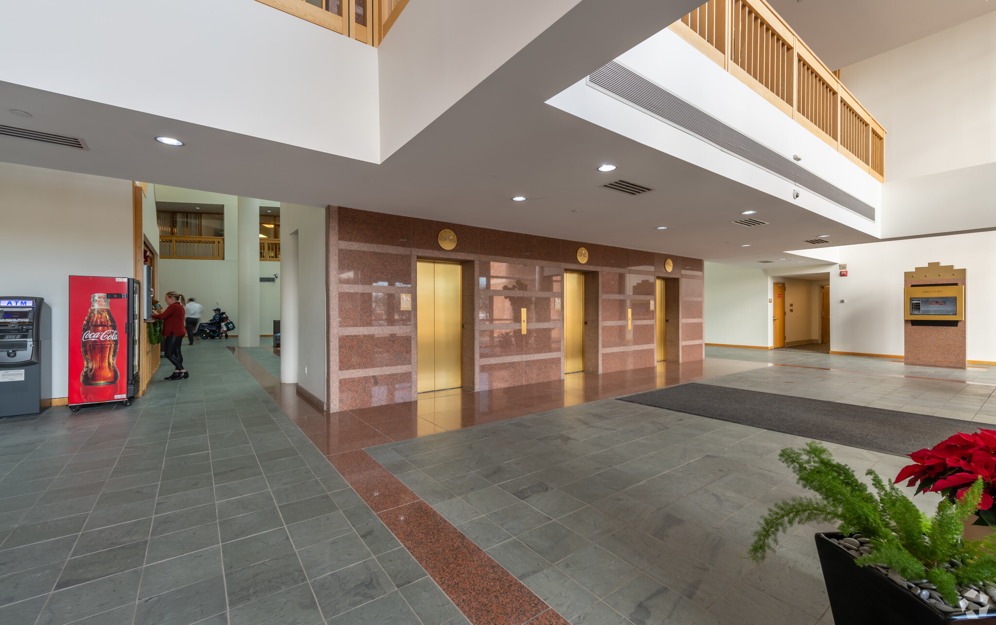 161 Worcester Rd, Framingham, MA for lease Lobby- Image 1 of 8