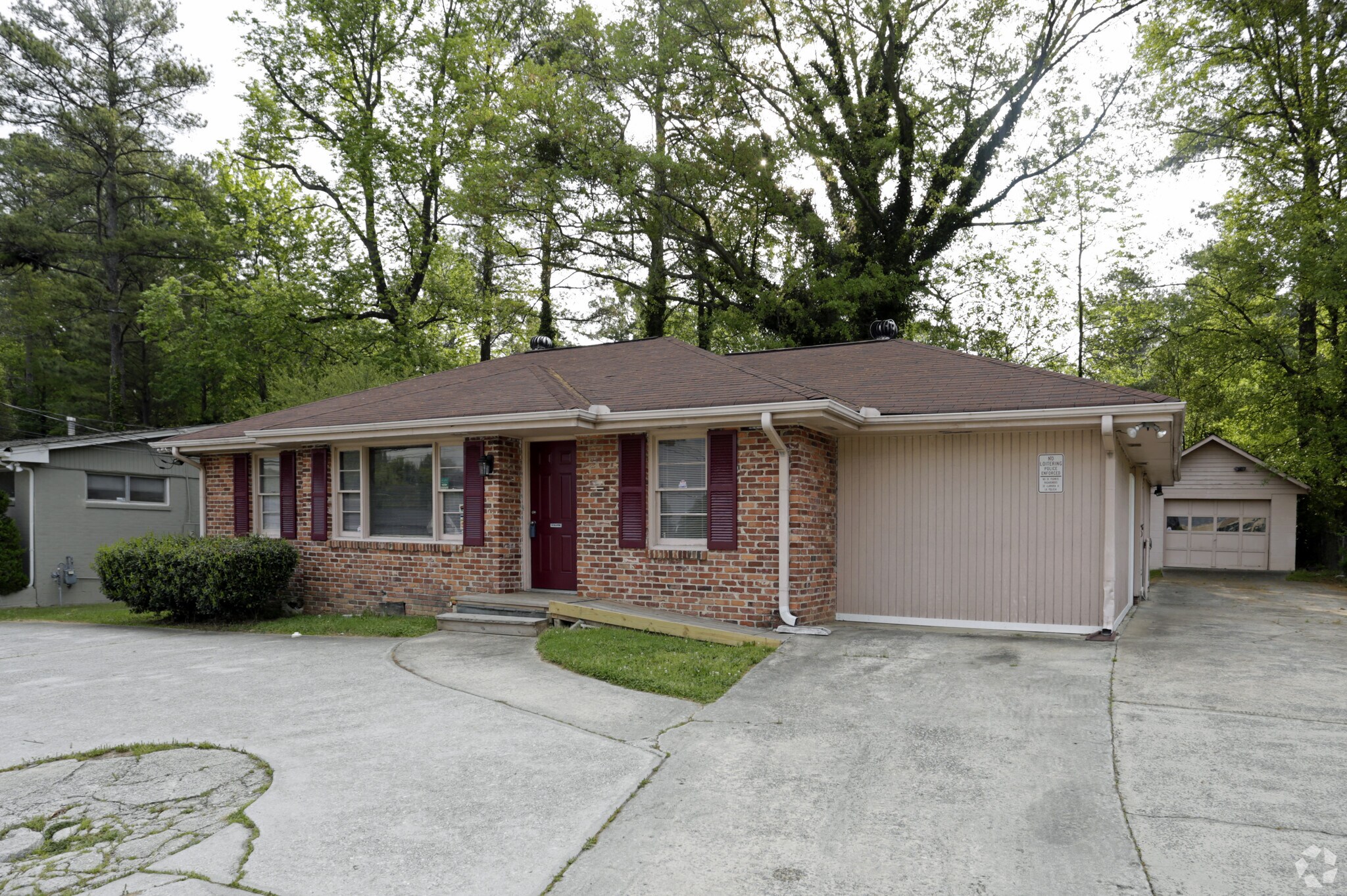 3241 Shallowford Rd, Atlanta, GA for sale Primary Photo- Image 1 of 1