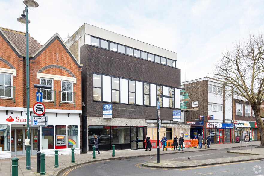 67 High St, Rayleigh for lease - Building Photo - Image 2 of 2