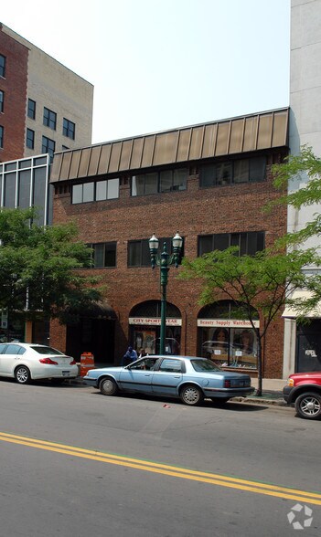 338-346 S Salina St, Syracuse, NY for sale - Primary Photo - Image 1 of 1