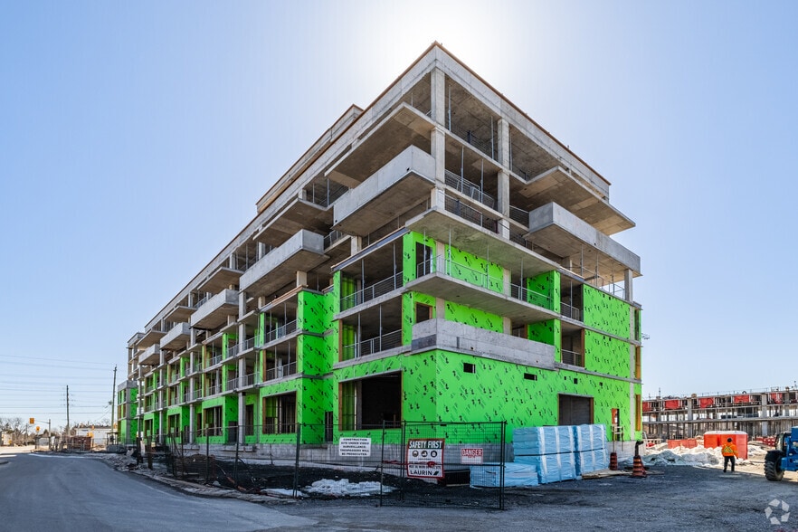 20 Cedarow Crt, Ottawa, ON for lease - Building Photo - Image 2 of 3