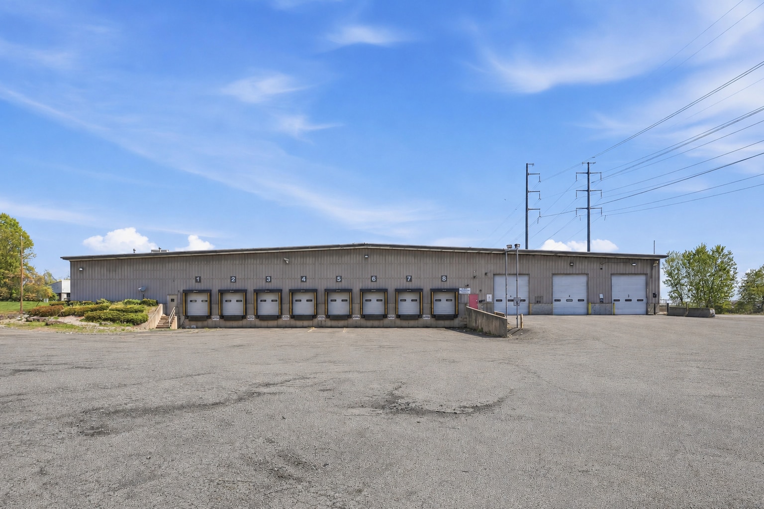 235-255 Cadwell Dr, Springfield, MA for lease Building Photo- Image 1 of 5