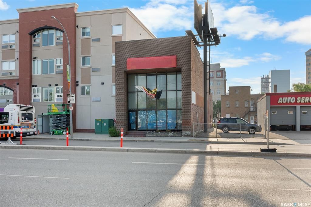 1835 Albert St, Regina, SK for lease Primary Photo- Image 1 of 2