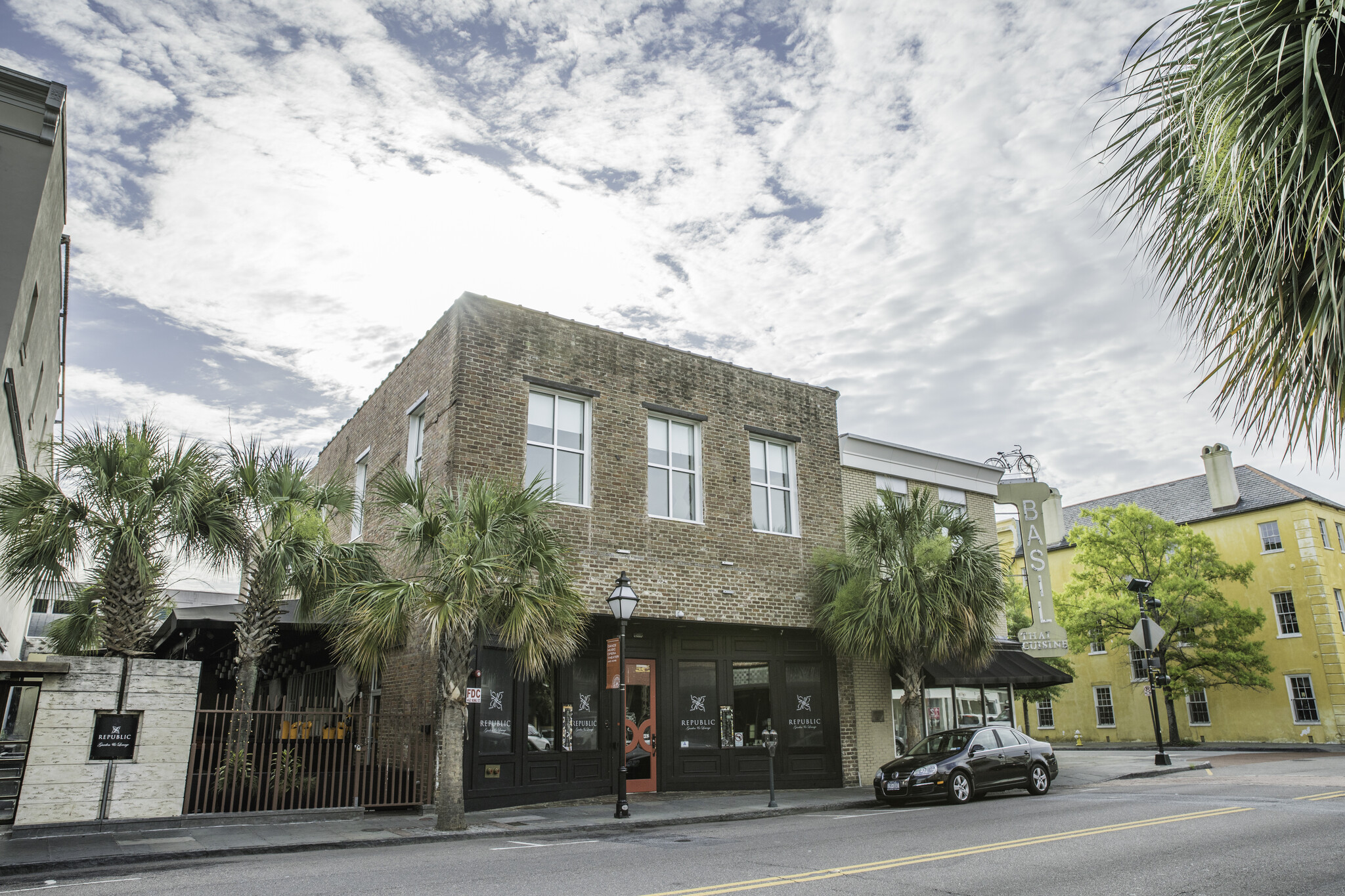 460 King St, Charleston, SC for lease Building Photo- Image 1 of 9