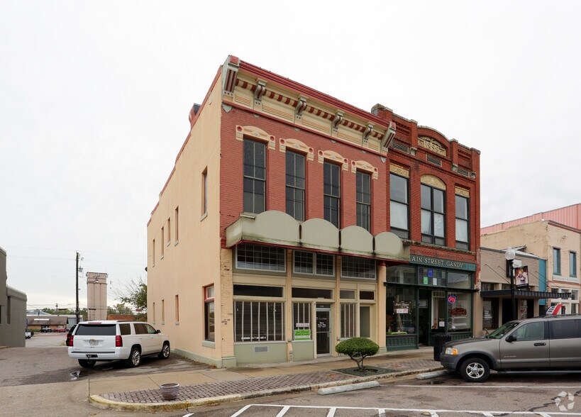 118 W Main St, Denison, TX for sale - Primary Photo - Image 1 of 1