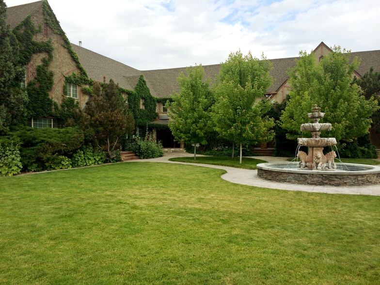 746 E Center St, Pocatello, ID for sale - Building Photo - Image 3 of 27