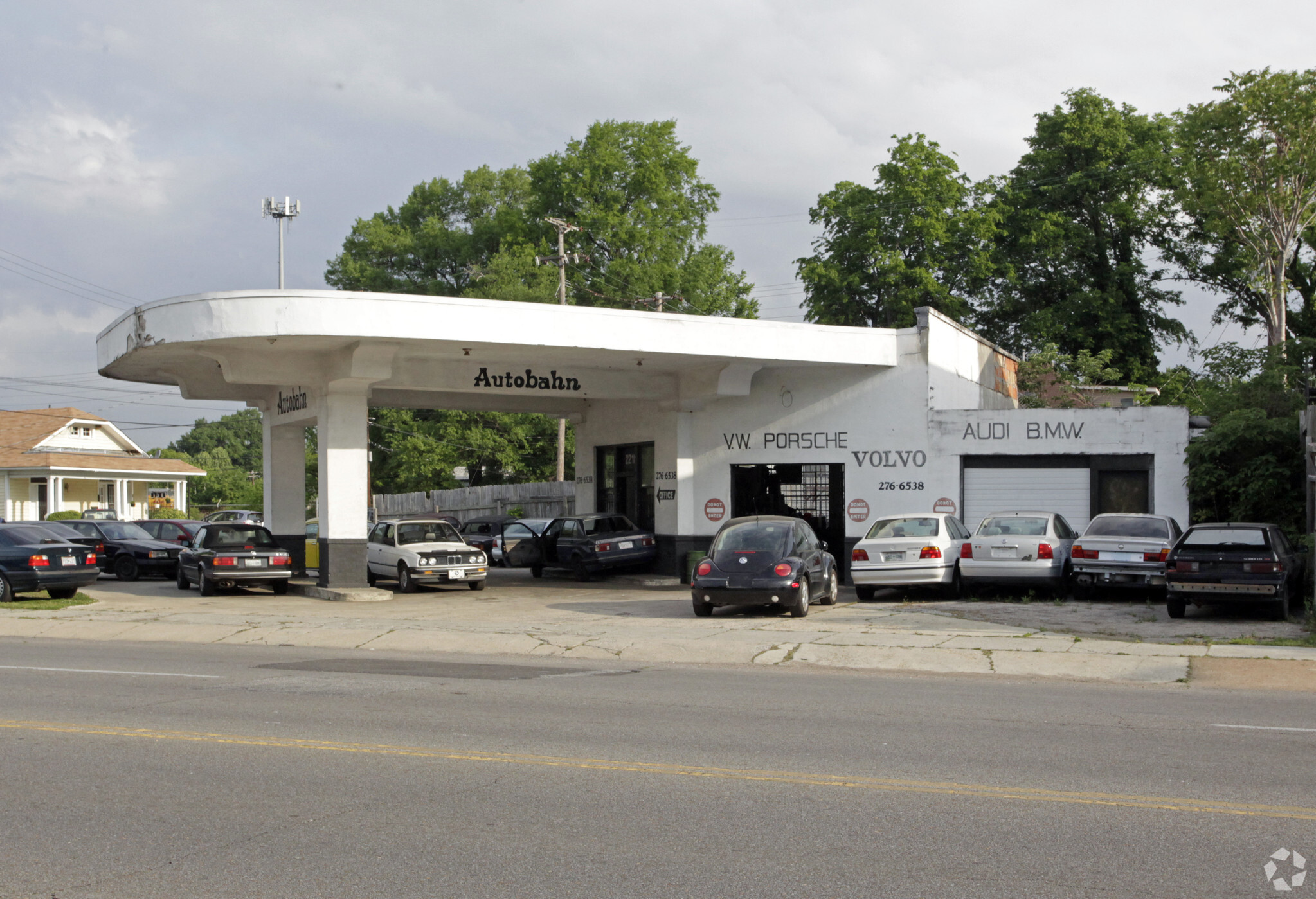 2218 Central Ave, Memphis, TN for sale Primary Photo- Image 1 of 3