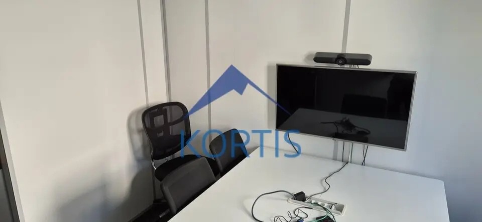 Office in Saint-Priest for sale - Building Photo - Image 2 of 12