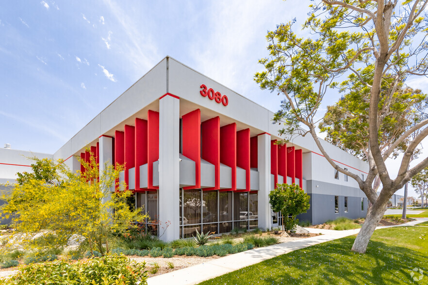 3080 Airway Ave, Costa Mesa, CA for sale - Building Photo - Image 2 of 29