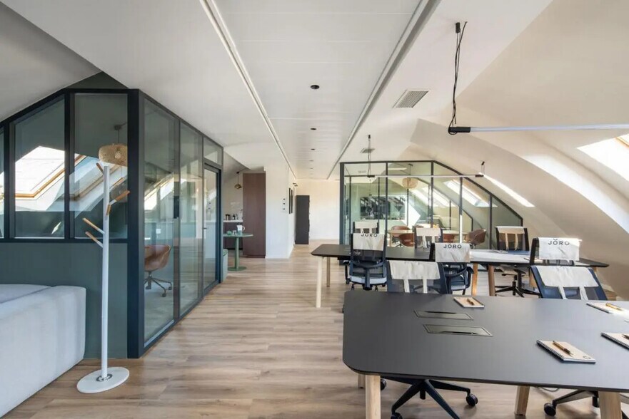 51 Rue Le Peletier, Paris for lease - Interior Photo - Image 1 of 19