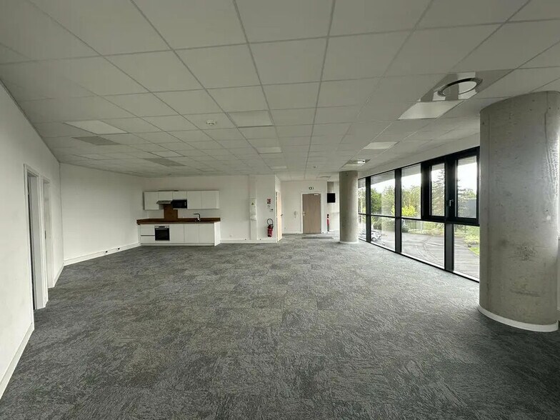 Office in Obernai for lease - Building Photo - Image 2 of 12