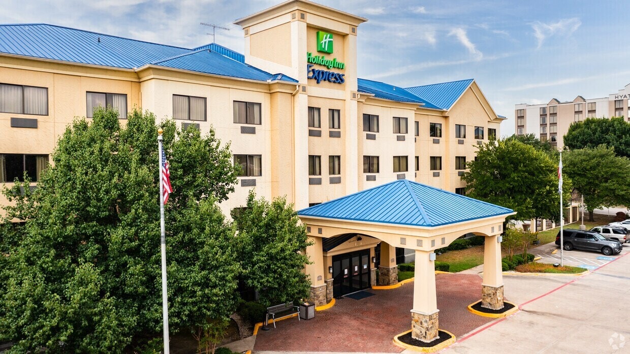 4609 Citylake Blvd W, Fort Worth, TX for sale Primary Photo- Image 1 of 30