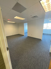 1718-1720 NW Peachtree St, Atlanta, GA for lease Interior Photo- Image 1 of 4