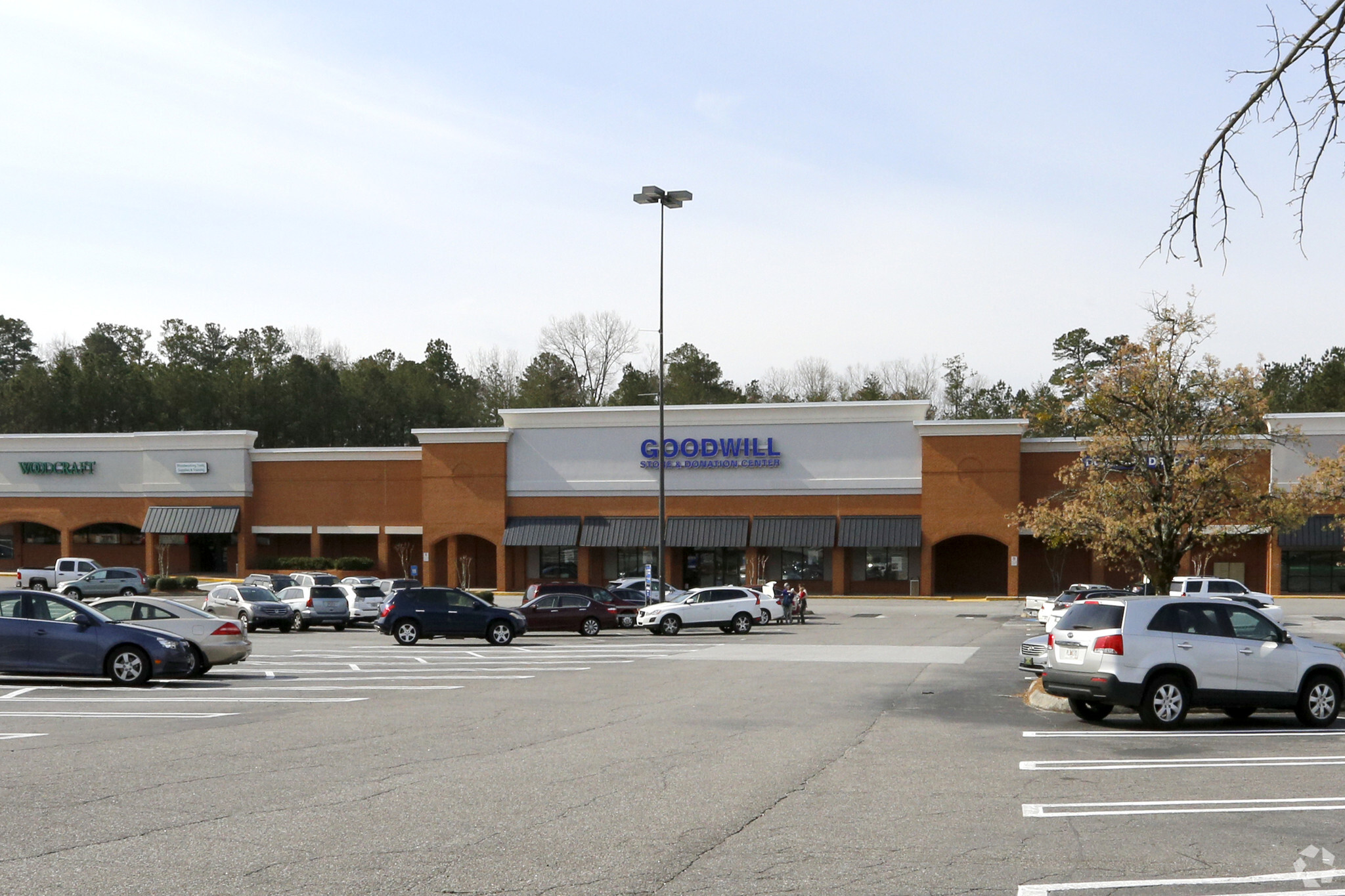 8560 Holcomb Bridge Rd, Alpharetta, GA for lease Building Photo- Image 1 of 19