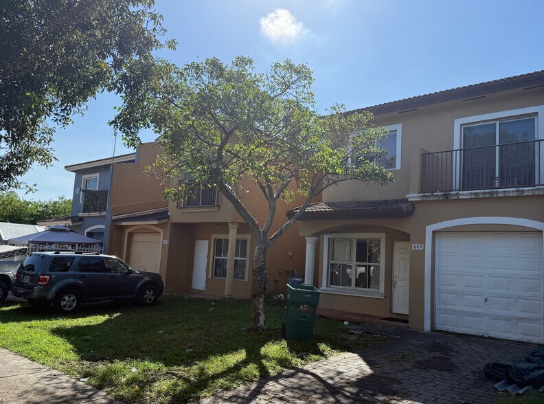 609 SW 10th St, Homestead, FL for sale - Building Photo - Image 2 of 10