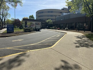 More details for 680 Broadway, Paterson, NJ - Office for Sale