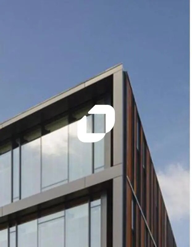 Vente Commerce 300 m² à 8 860 m²