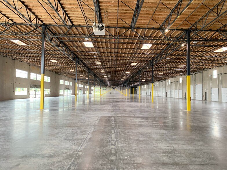 4000 156th St NE, Marysville, WA for lease - Interior Photo - Image 3 of 12