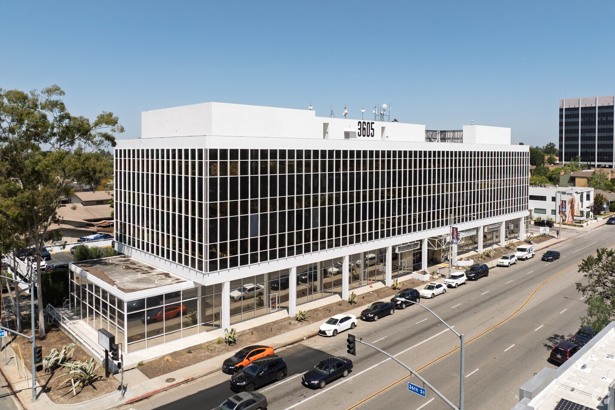 3605 Long Beach Blvd, Long Beach, CA for lease Building Photo- Image 1 of 8