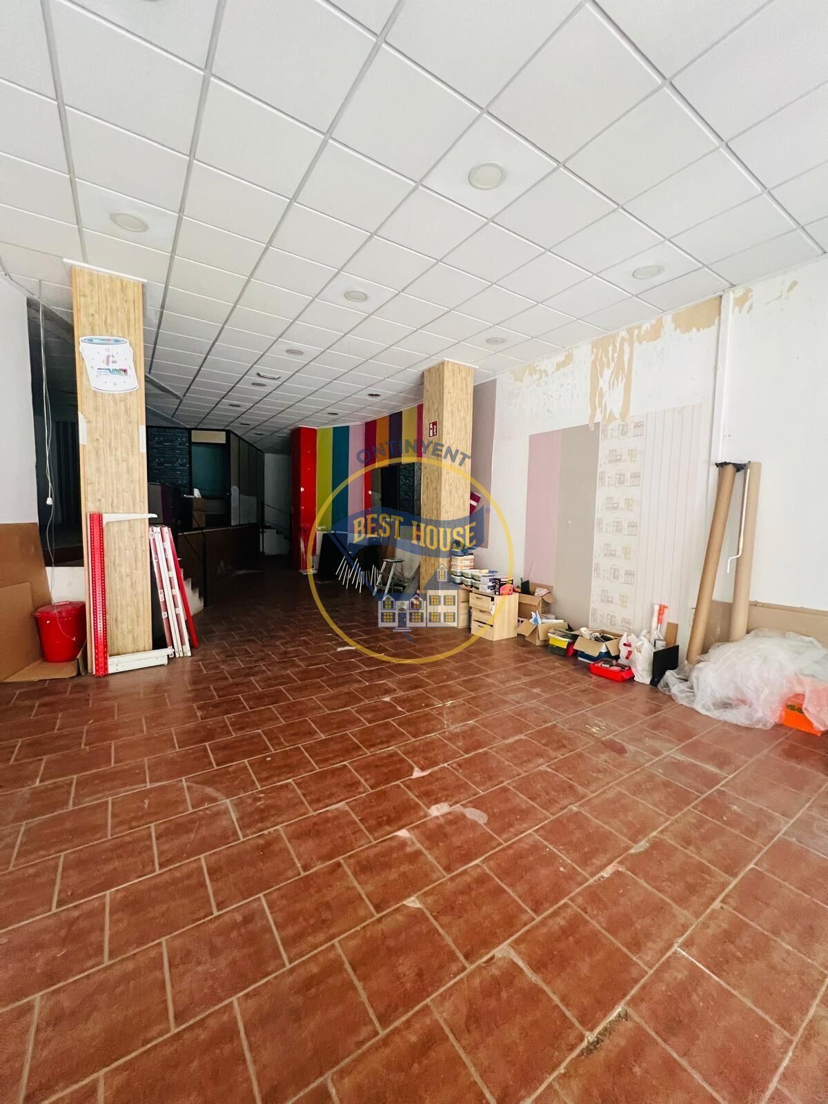 Retail in Ontinyent for sale Building Photo- Image 1 of 9
