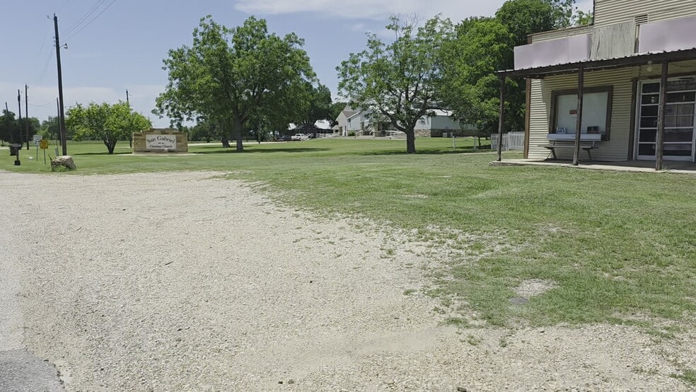 110 County Road 421, Thorndale, TX for sale - Commercial Listing Video - Image 3 of 24