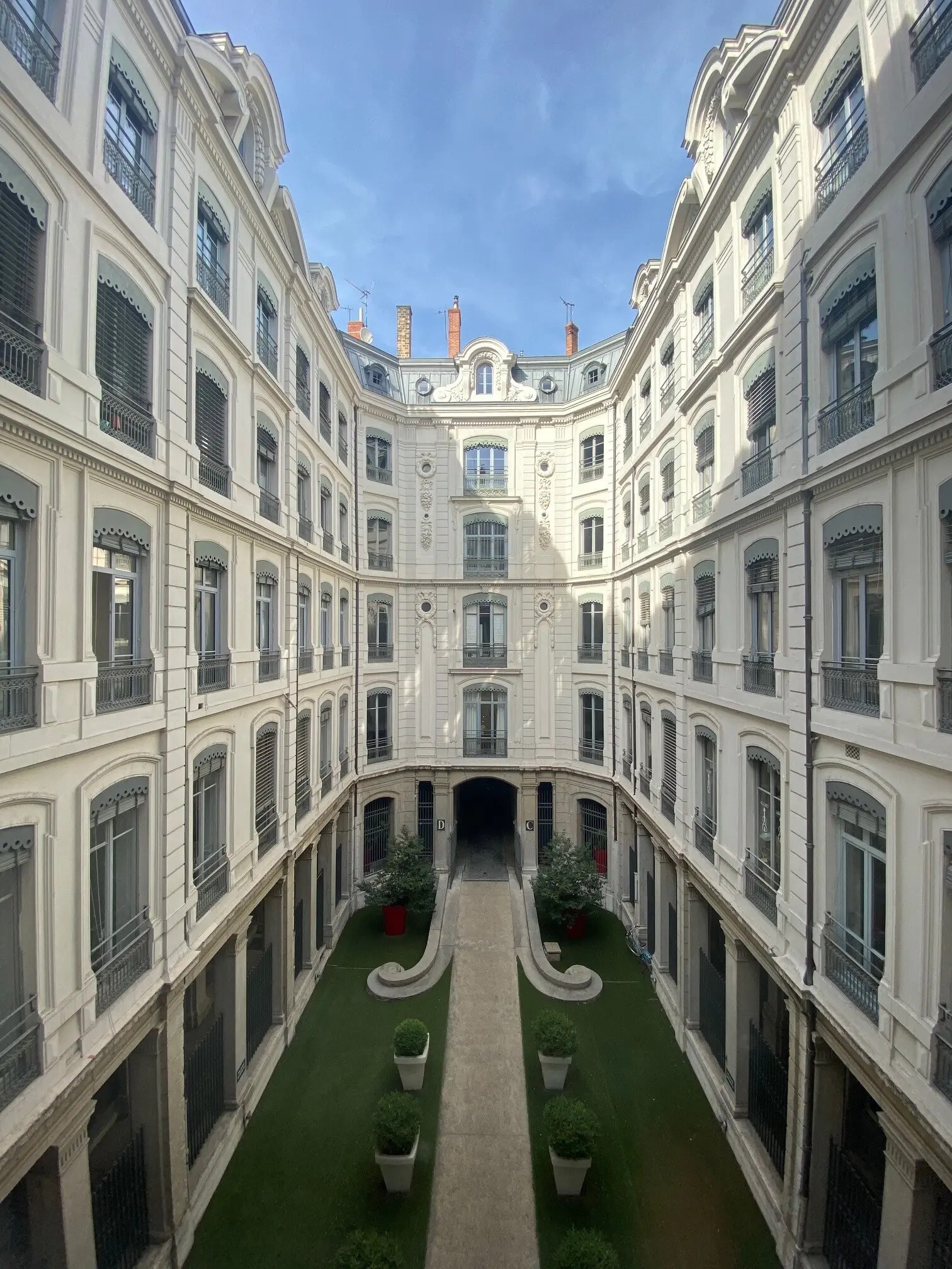 21 Rue D'Algerie, Lyon for sale Building Photo- Image 1 of 11